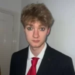 How tall is Tommyinnit? Net Worth, Age, Height, Girlfriend, Fanart,